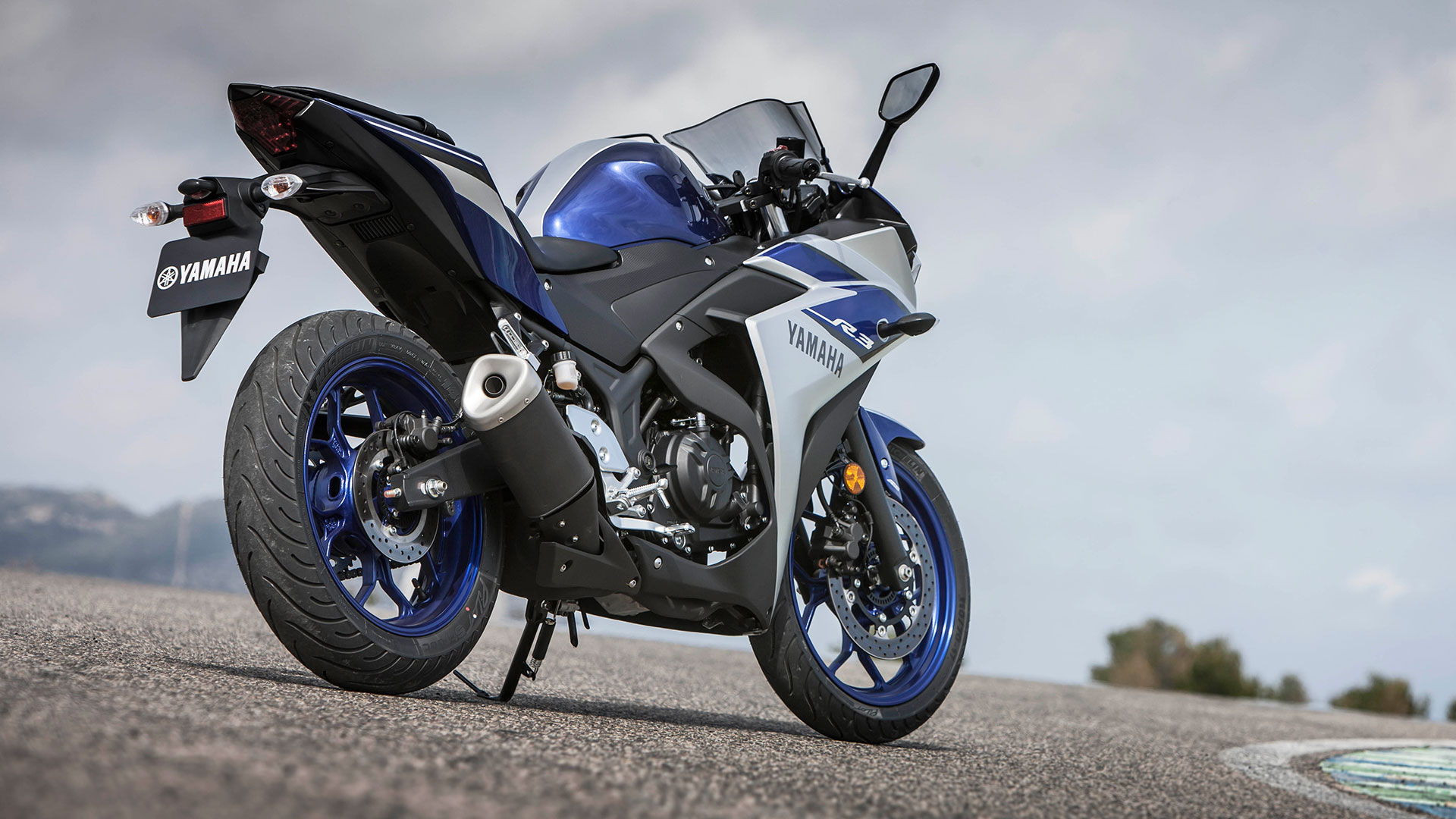 Yamaha outlet r3 2014
